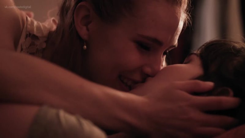 Alexandra Turshen, Michelle Hendley Nude - Boy Meets Girl (2014) HD 1080p W...