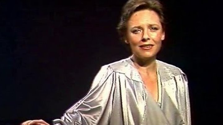 Таисия Калинченко - Товарищ песня.mp4