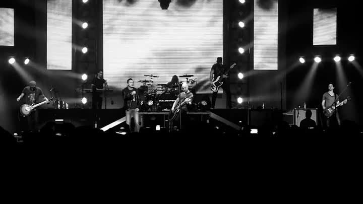 Chris Daughtry In The Air Tonight Live Cover W Brad Arnold By continuing to use the service, you agree to our use of cookies as described in the cookie policy. chris daughtry in the air tonight live cover w brad arnold