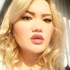 Карина вышла замуж год тому Карина вышла замуж год тому