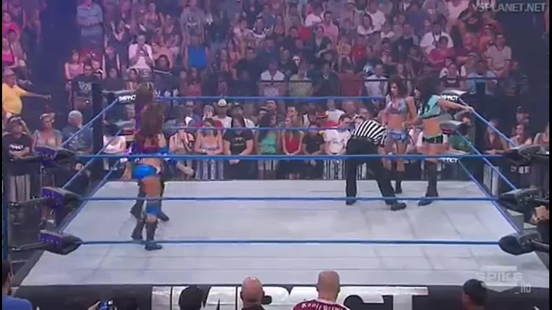 Brooke Tessmacher and Velvet Sky vs Gail Kim and Madison Rayne - TNA 