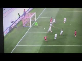Марио Балотелли забил свой дебютный гол за Монцу