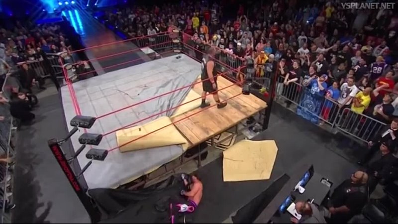 TNA. Bound for glory 2013. Bully Ray (c) (with Brooke) vs. AJ Styles. No disqualification match for the TNA
