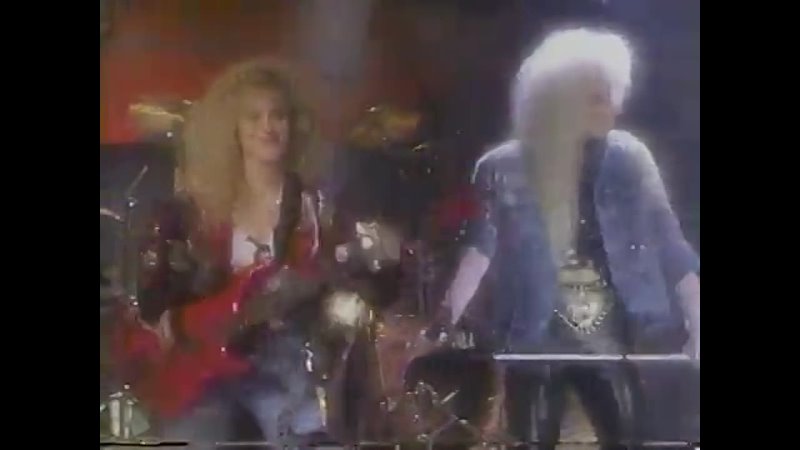 Vixen Edge Of A Broken Heart (live MTV1989 New Years Eve Metal