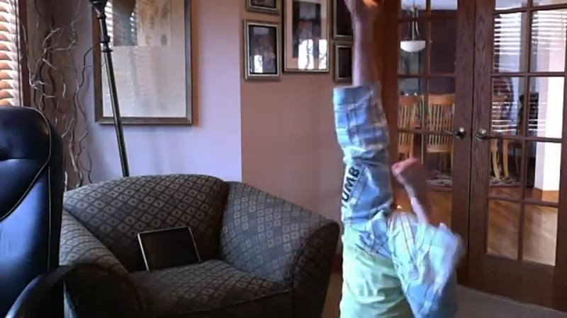 Jordan doing gymnastics handstands in this preteen video