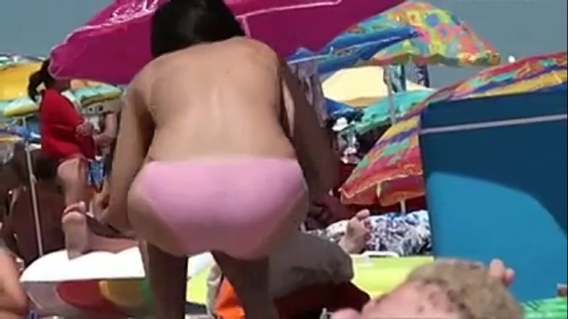 Beach Voyeur 3