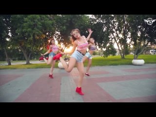 Party Dance Club Remix 2021 & ; Best Shuffle Dance Party Video Mix & ; New EDM Dance Charts Songs