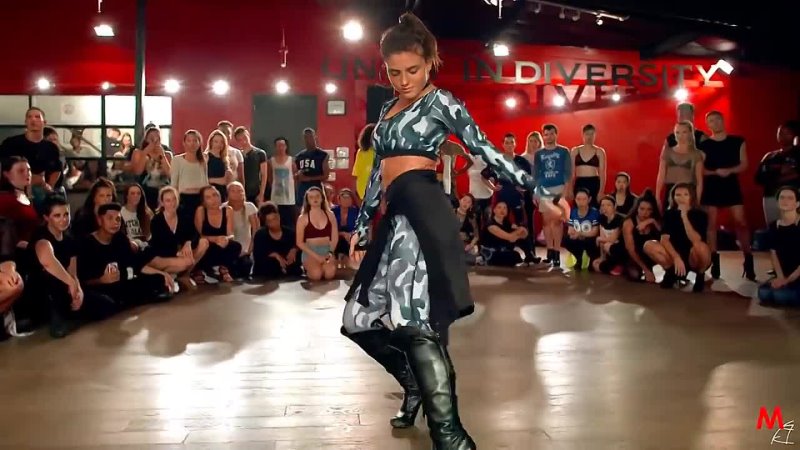 V-26 Yanis Marshall Vogue  Kevin Vives Dance Heels Choreography HEAD JOHNNY RAIN FEAT JADE CHYNOWETH