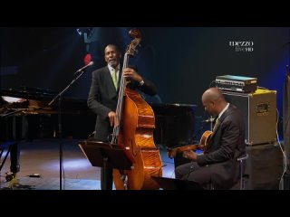 Ron Carter Trio - Jazz sous les Pommiers 2011