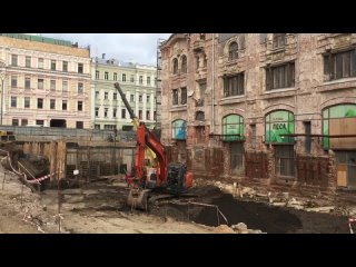 Кирилл Рожковский Фундамент политехнического музея в Москве после снятия 4х метров грунта (снято )