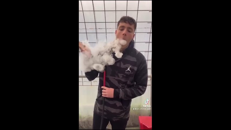 Master Hookah, Taboo Smoke Tricks