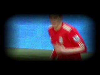 Daniel Agger punches Fernando Torres