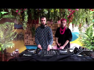 Monkey Safari - DJ Set()