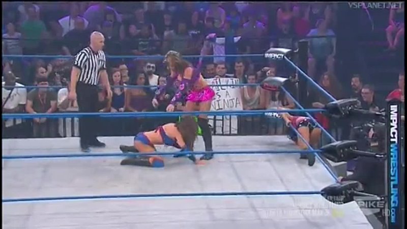 Gail Kim vs Brooke Tessmacher vs Velvet Sky - TNA 