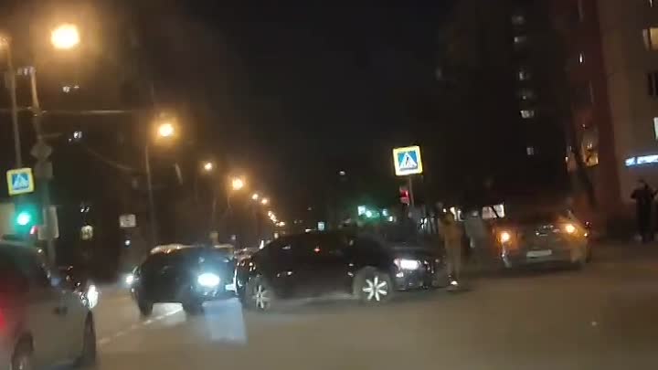 20:45 пересечение улицы Федора Полетаева и улицы Зеленодольская