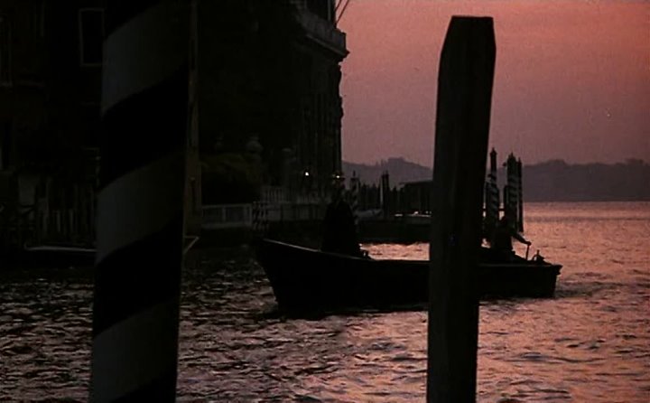 Вампир в Венеции / Nosferatu a Venezia, 1988
