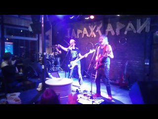 Alex Carlin Band in Garage Sarai - VID_20210425_211135