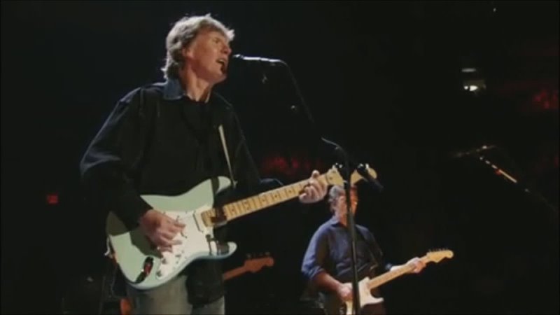Eric Clapton and Steve Winwood Dear Mr. Fantasy ( Live at the Madison Square Garden in New York City, USA on