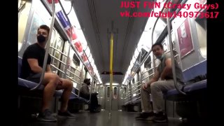 brazilian guy blowjob in US metro член хуй дроч cock penis wank jerk отсос oral public extreme