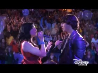Demi Lovato. Jonas Brothers. Alyson Stoner And Anna Maria Perez de Tagle - What We Came Here For (Канал Disney)