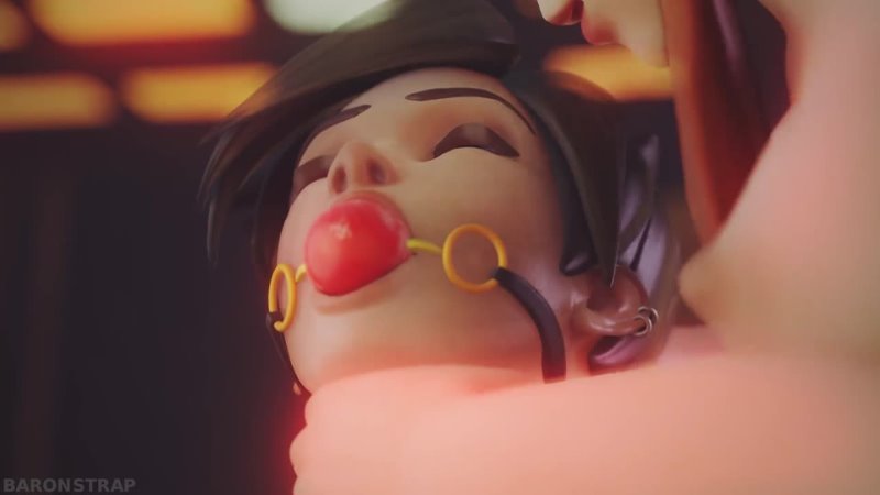 Brigitte Puts Tracer in the Machine | Rule34 | Overwatch | hentai | porn | lesbians