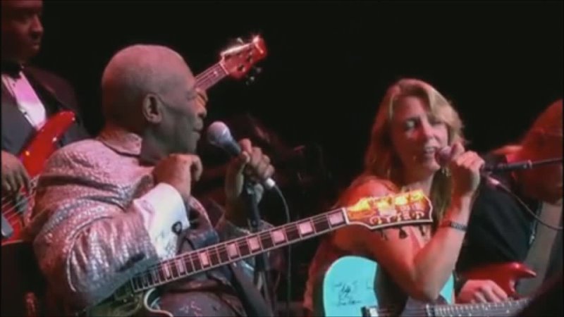 B.B. King with Susan Tedeschi and Derek Trucks - You Are My Sunshine (Live at the Royal Albert Hall in London on 28 June 2011)