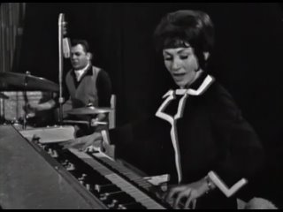 Cherry Wainer  Don Storer  Peter Gunn 1966