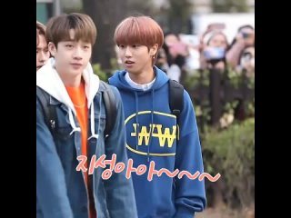on the way to music bank \\ 180330