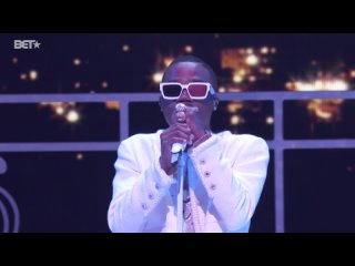 Выступление Roddy Rich с песней ‘Late at Night’ на BET Awards 2021 | Новинки в пятницу