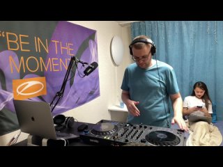 Bedroom DJ Live Stream #003