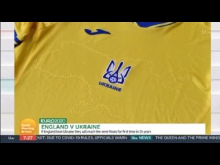 Ведущая Британского ТВ унизила форму сборной Украины, и сравнила карту Украины на футболке с грязным пятном.