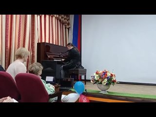 Поппури импровизация с хором ветеранов  от Анатолия Попейко на Вязовой, 13 на концерте к 9 мая