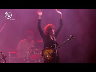 Karen Elson live at Rock Werchter July 02,2017