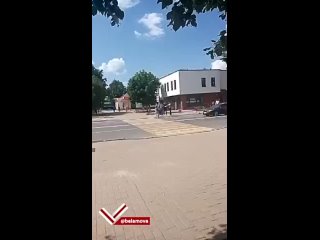 ❗️На видео «доблестная» милиция защищает страну от «террорис.mp4