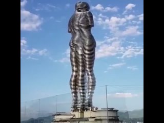 Шедевральные статуи у Чёрного моря -