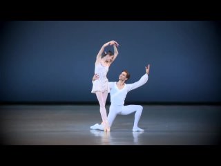 Ballo della Regina [choreography by George Balanchine] - Royal Danish Ballet