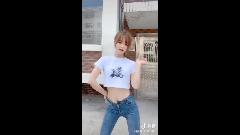 抖音热舞合集   Hots Douyin TikTok China Beautiful Girl Dance Sexy   Trào Lưu Gái Xinh (1)