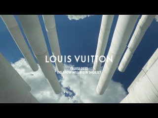Показ Louis Vuitton Круиз 2022