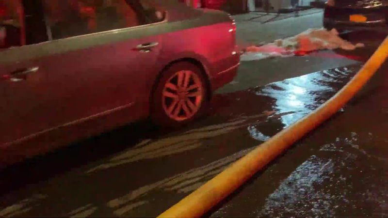 A Good Lesson: NY Firefighters Smash Windows of Car Blocking