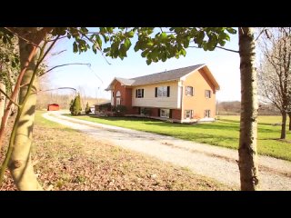 VIDEO - multi-generational house with Bruno Stairlift on 5 ac Country house for sale in Kentucky