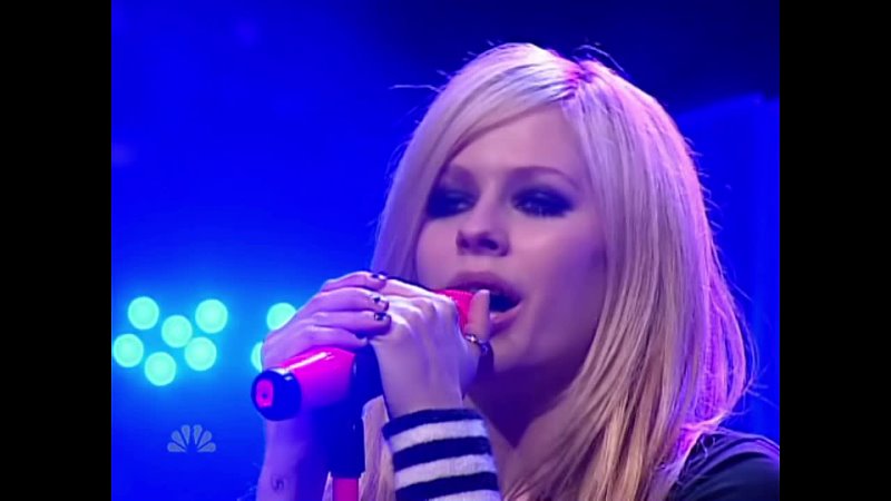 Avril Lavigne When You're Gone Live @ Last Call with Carson Daly 15 06 2007