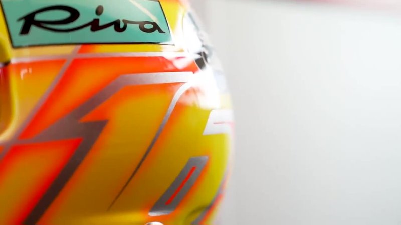 Ending the day with an explanation of this stunning French GP lid by its very own special