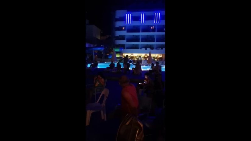 Live: Avena Resort Spa Hotel