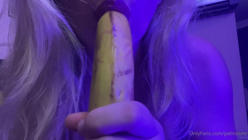 Pelin ASMR - Banana Play
