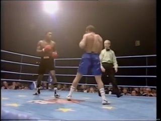 Dennis Andries vs. Tony Sibson [Boxing September 10 1986]
