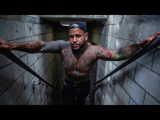 TOMMY VEXT - Heart Shaped Box                                       [official digital video]