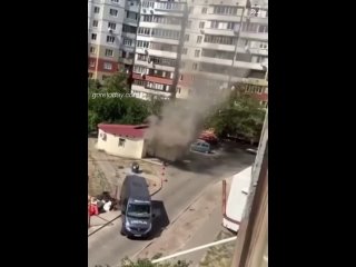 Мужчина поджёг магазин жены и выбросился с балкона. Киев
