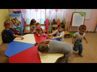 Мини-сад “Почемучка“ в детском центре “УзнавайКА“