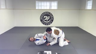 5 powerful Escape From Knee On Belly (From White Belt to Black Belts) 5 powerful escape from knee on belly (from white belt to