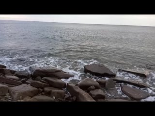 Шум прибоя. Бухта Бугаз. Минутка морского прибоя. Шум моря. Крым.
